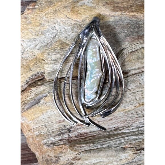 Vintage Sterling Silver & Iridescent Abalone Pendant With Abstract Design 16.38g - Picture 1 of 8